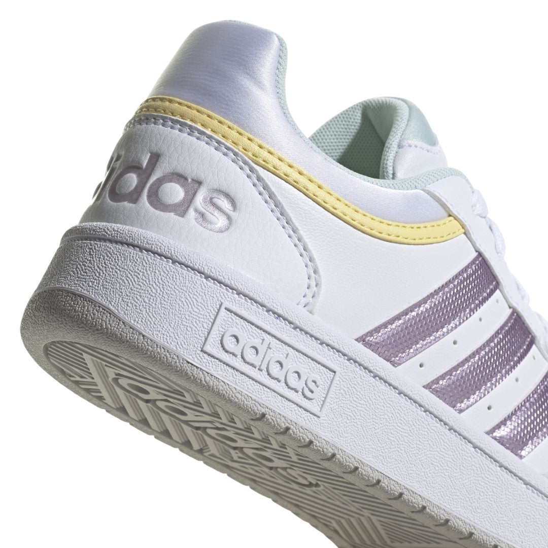Hoops 3 Shoes