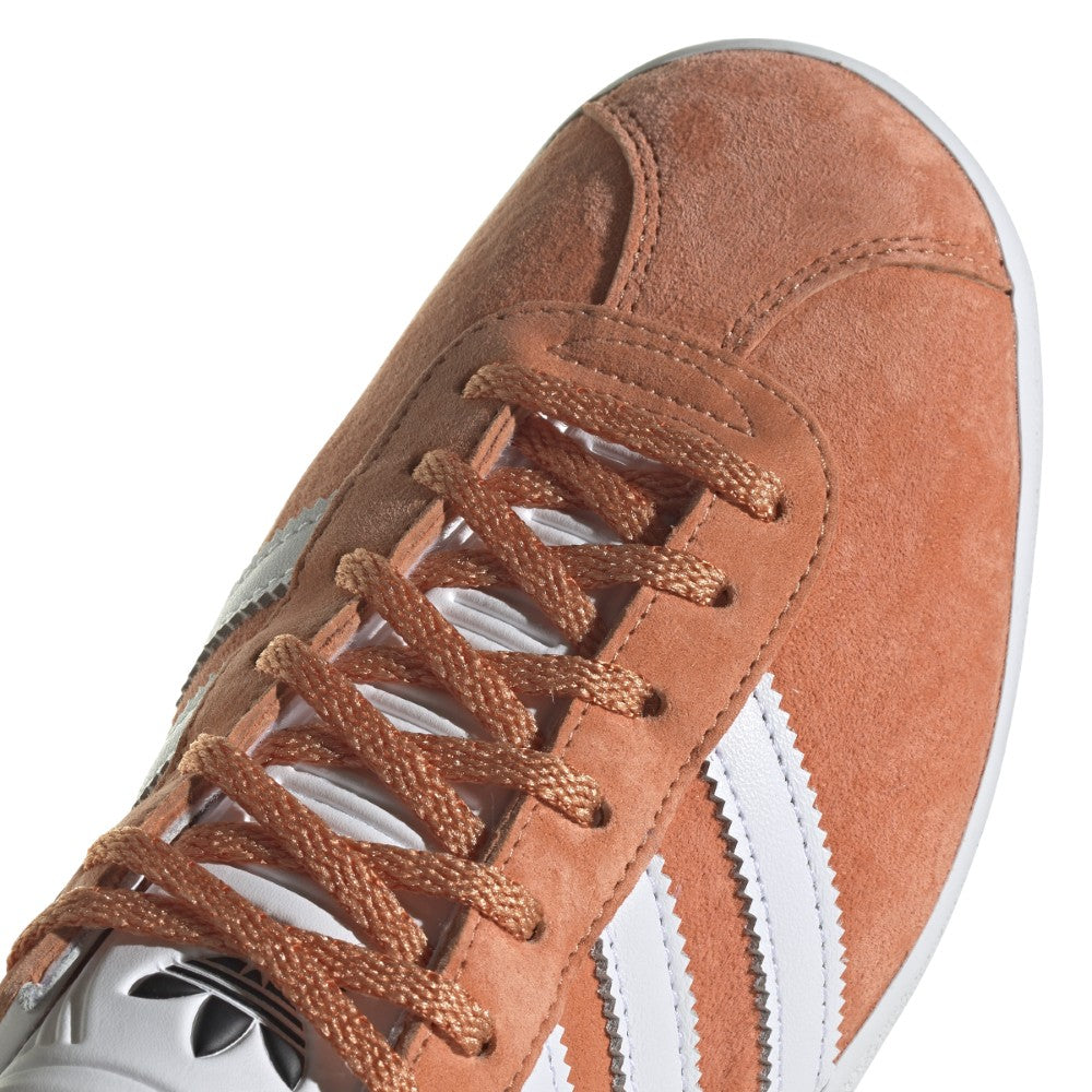 حذاء للاستخدام اليومي جازيل 85