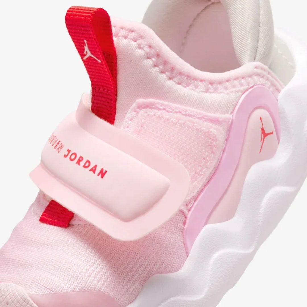 newborn pink jordans