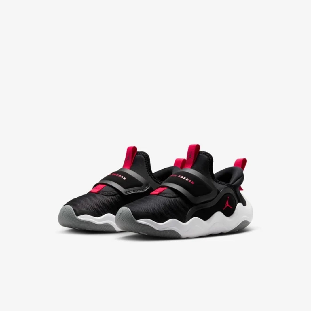 حذاء للاستخدام اليومي جوردان ايزي اون