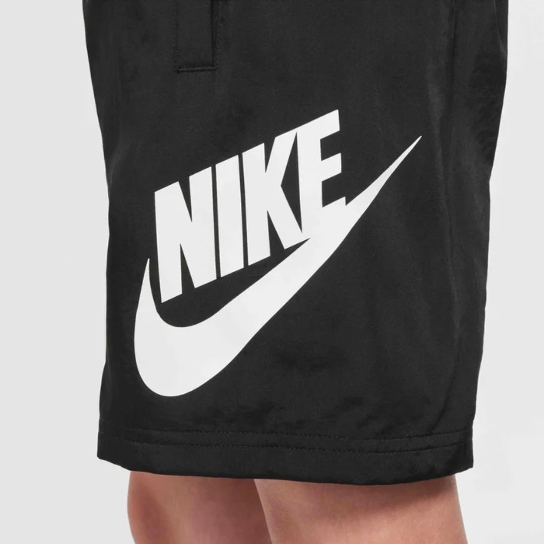 nike woven shorts 6 inch