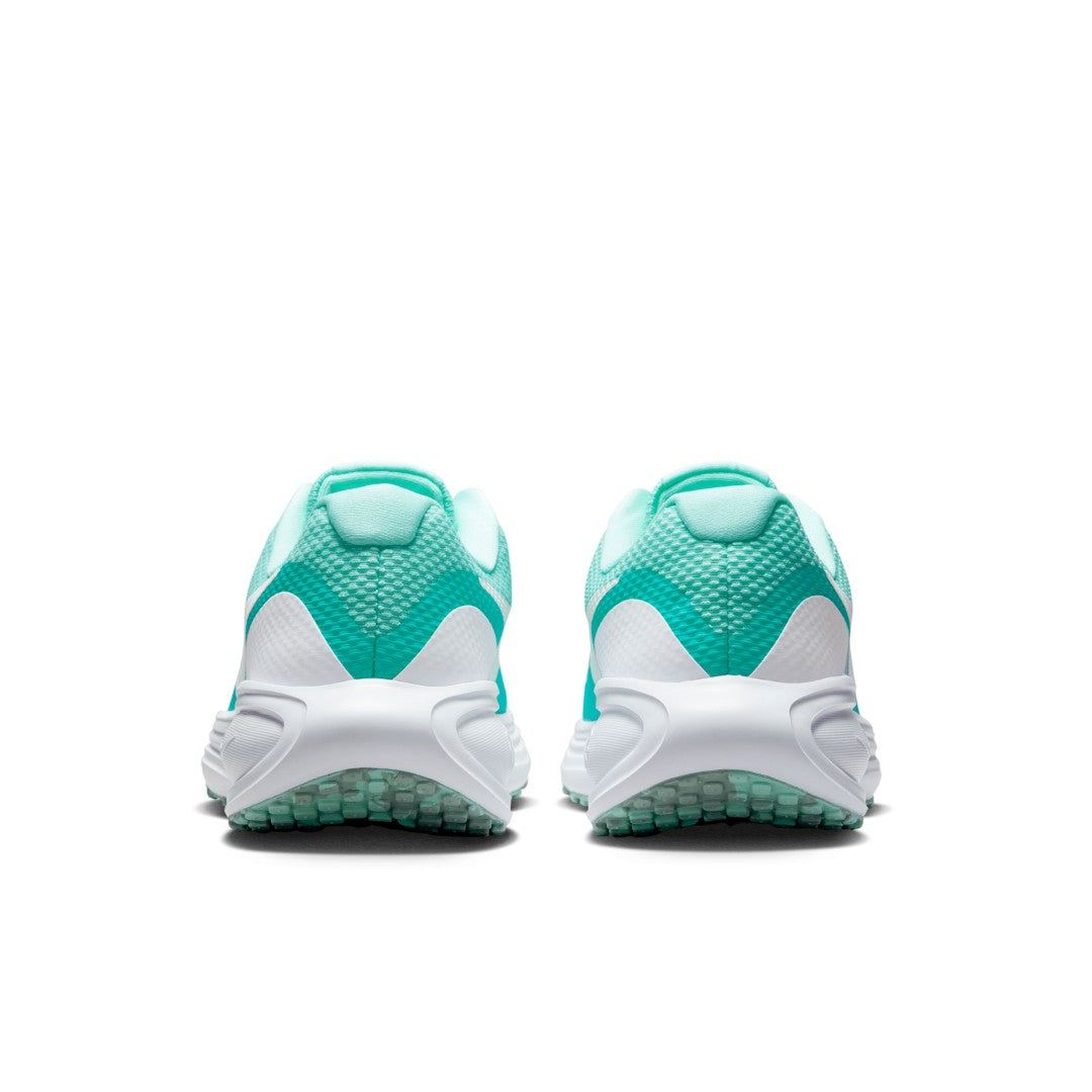 Revolution 8 Road Running Shoes