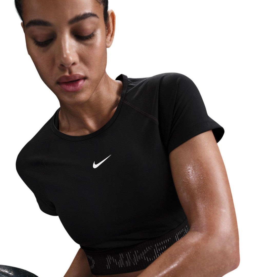Pro Dri-FIT Short-Sleeve Cropped Top