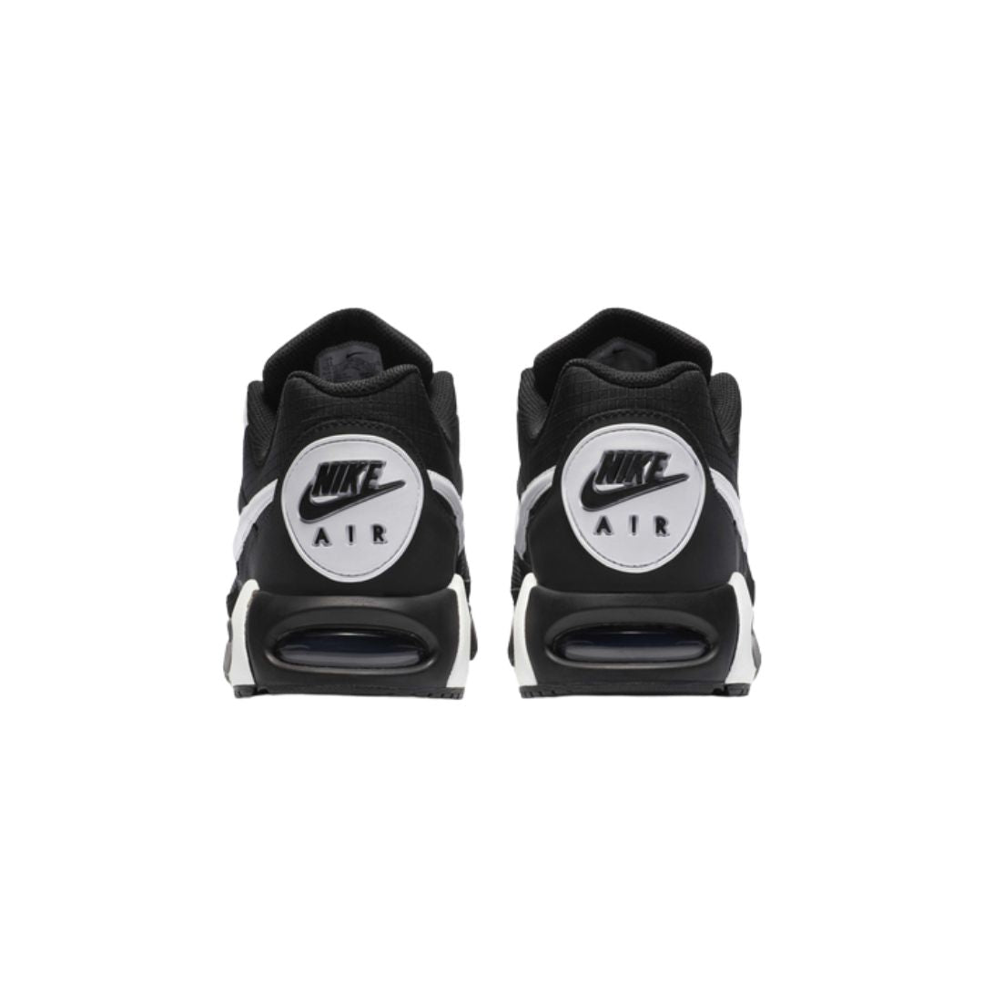 Air Max Ivo Shoes