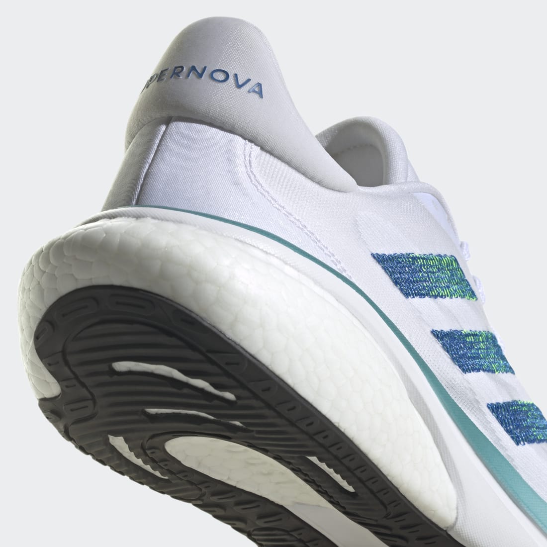 Supernova 3 Running Shoes