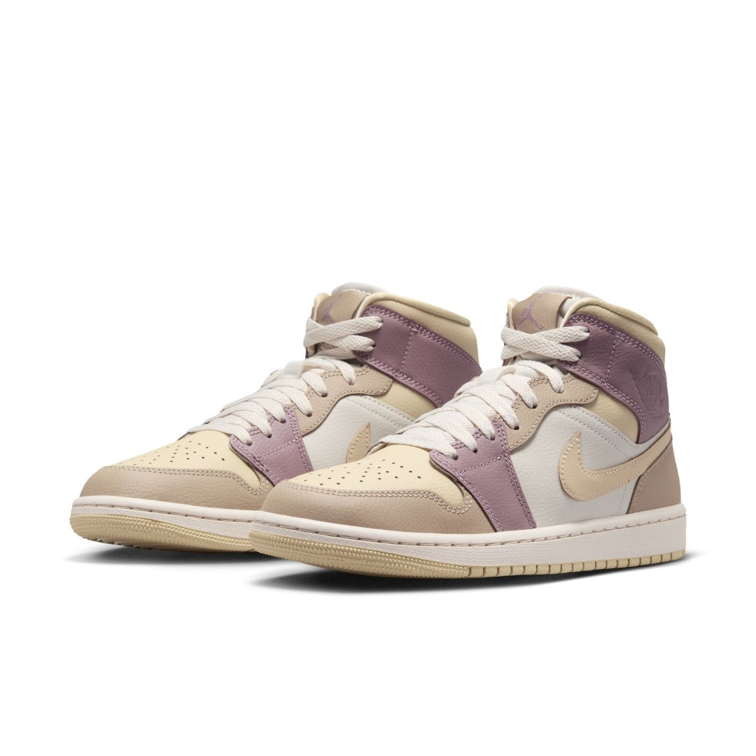 Air Jordan 1 Mid Shoes