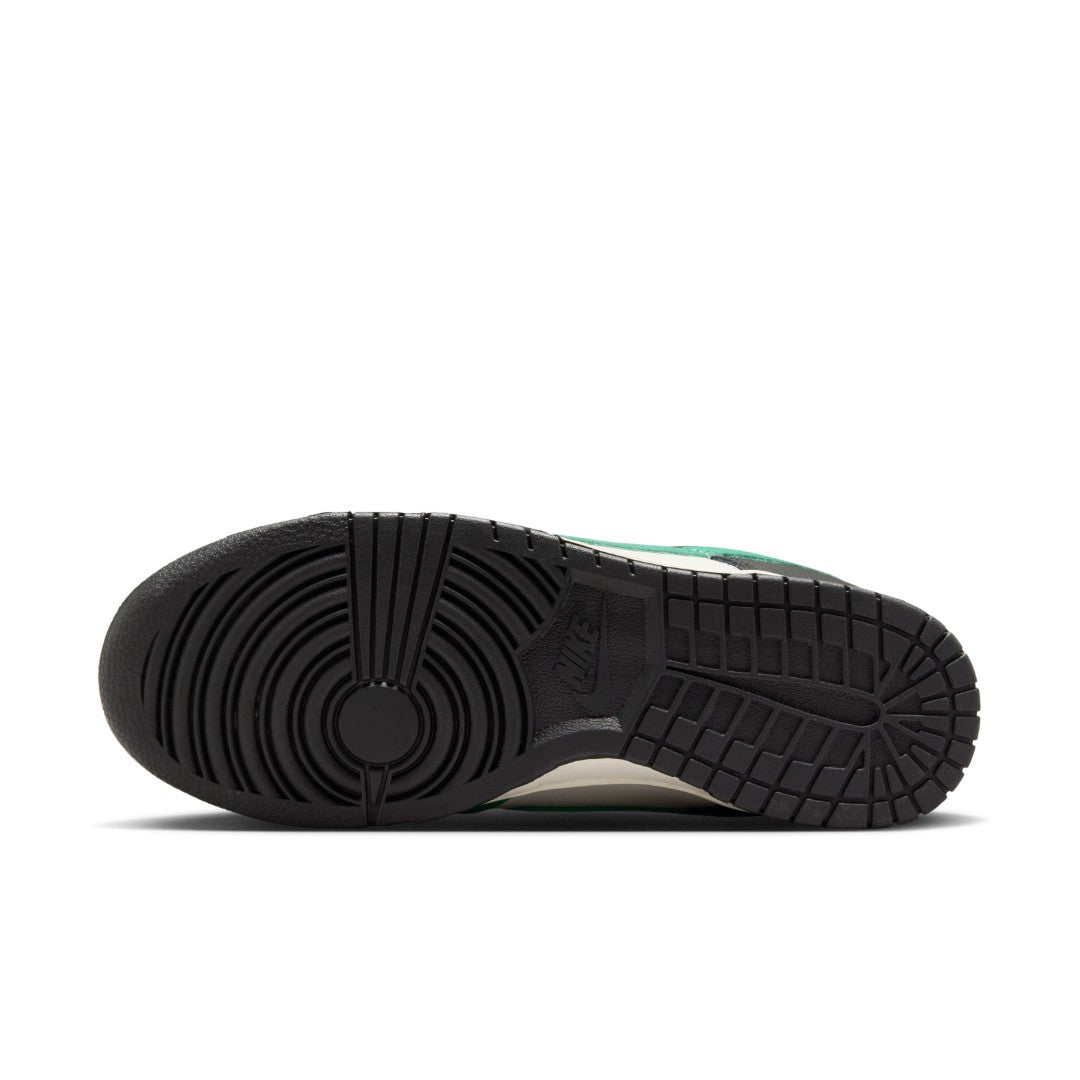 Dunk Low Next Nature Shoes