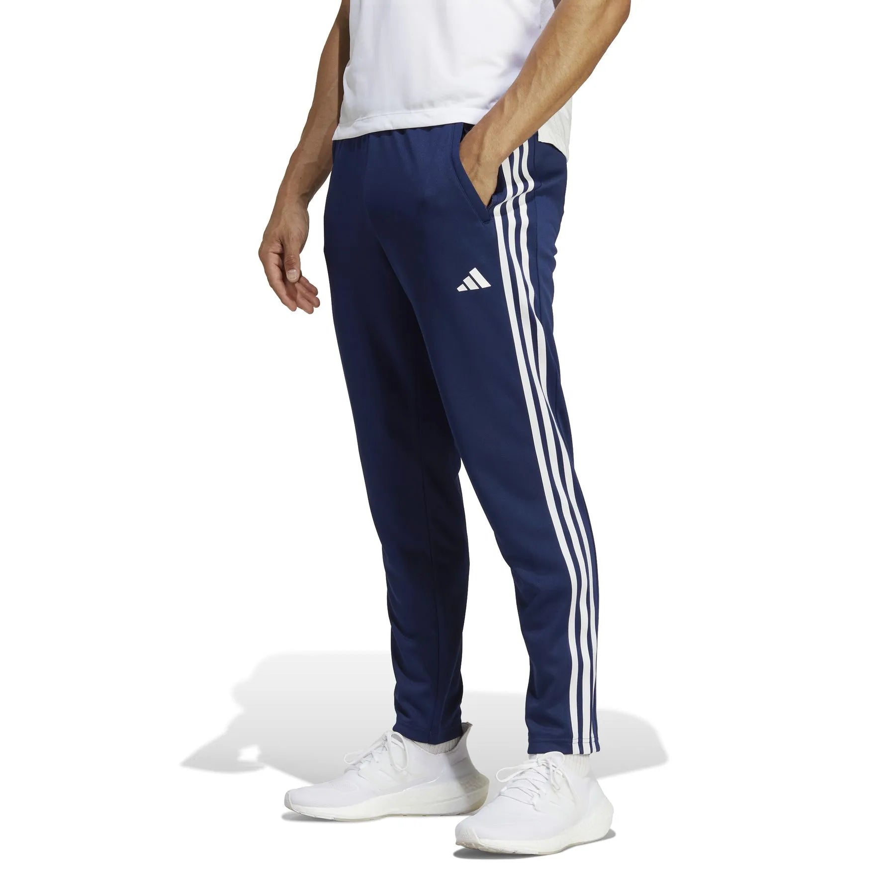 Train Essentials 3-Stripes Training Joggers