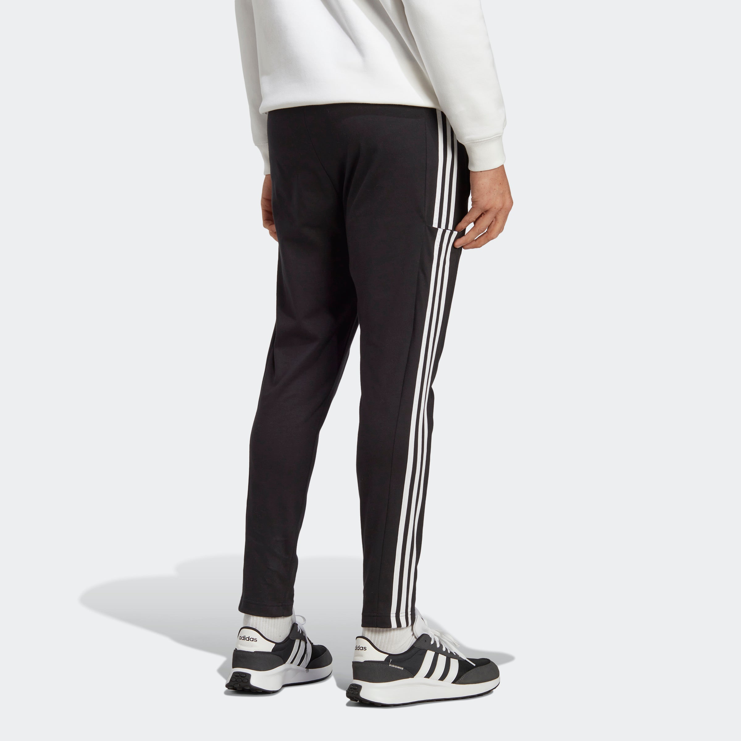 Essentials 3-Stripes Joggers