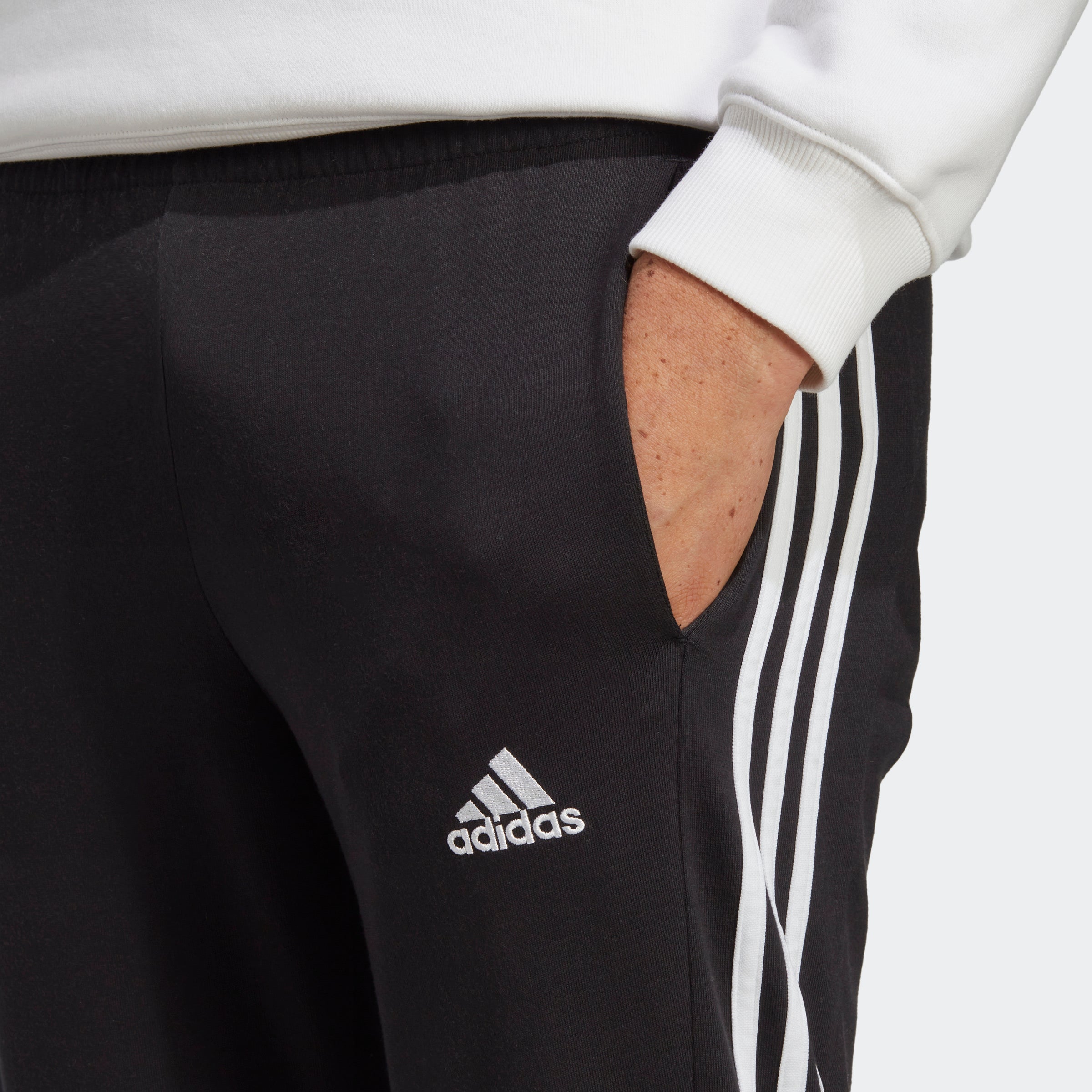 Essentials 3-Stripes Joggers