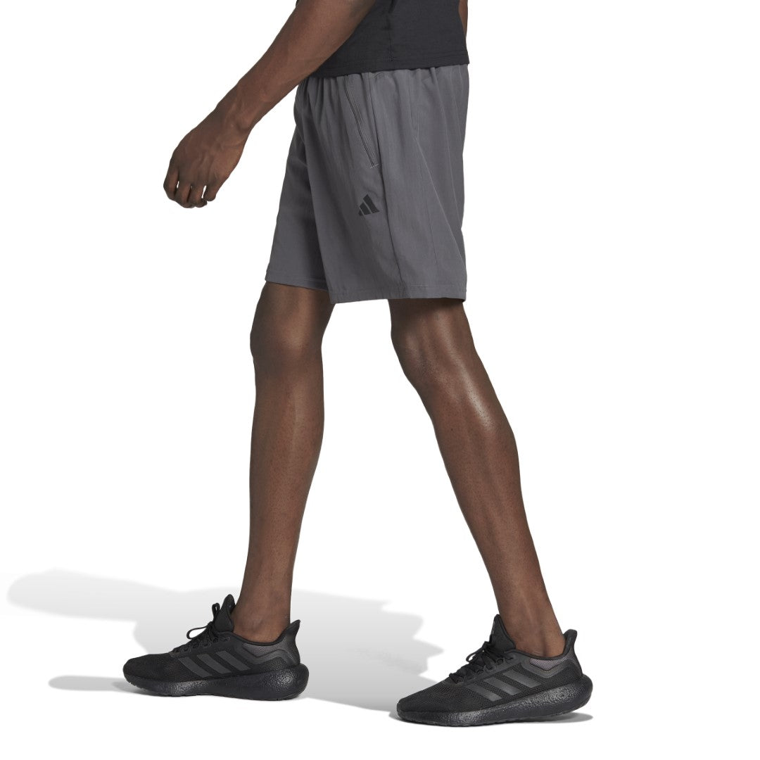 Train Essentials Woven Training Shorts