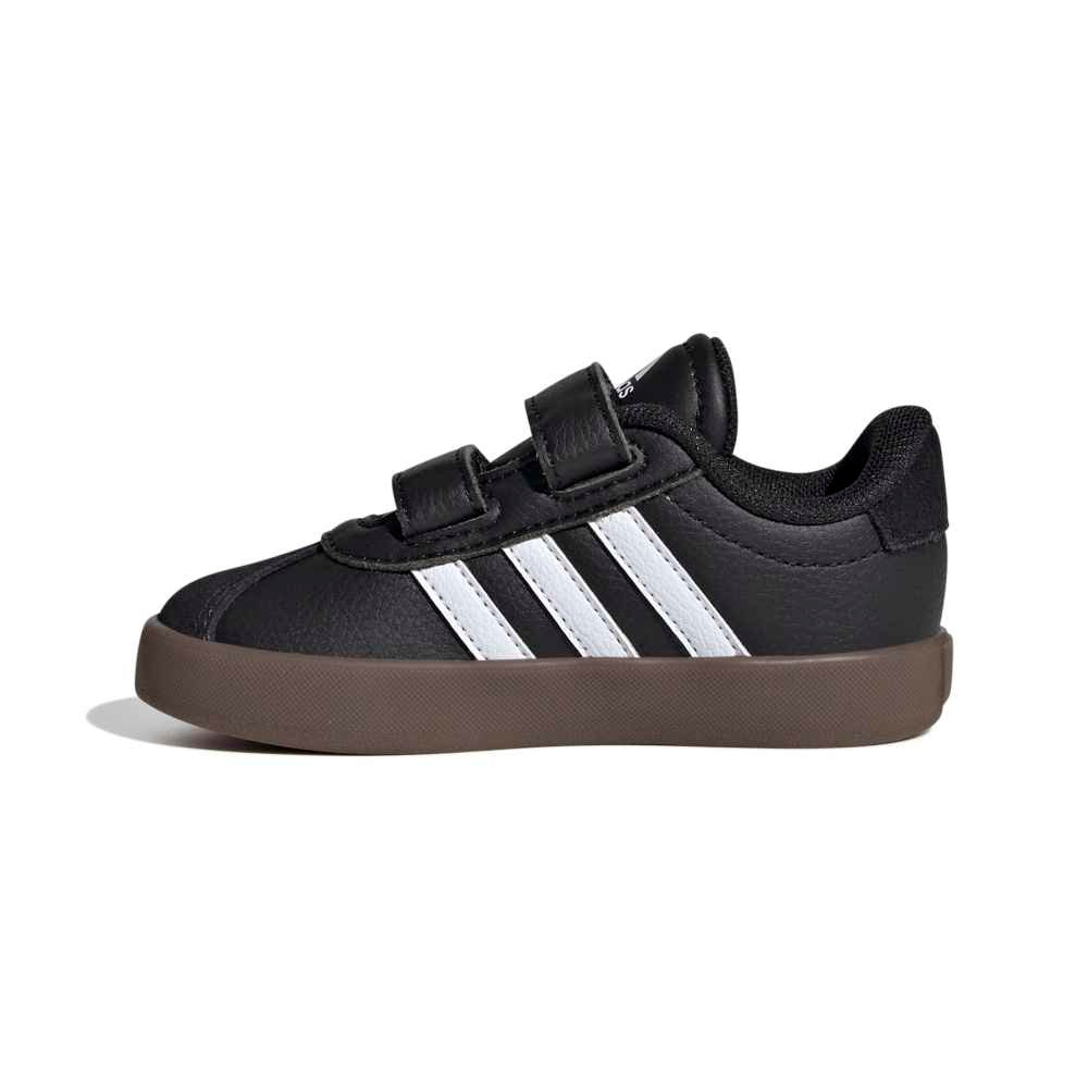 حذاء في ال كورت 3.0