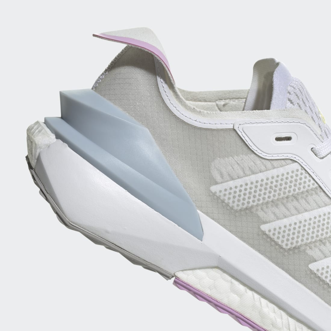 Avryn Shoes