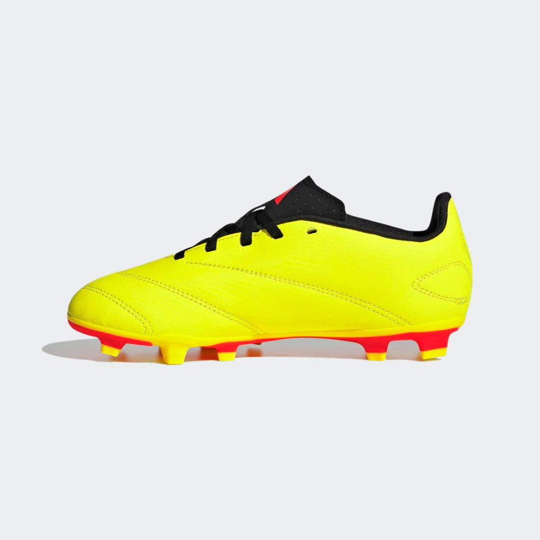 Predator Club Flexible Ground Football Boots