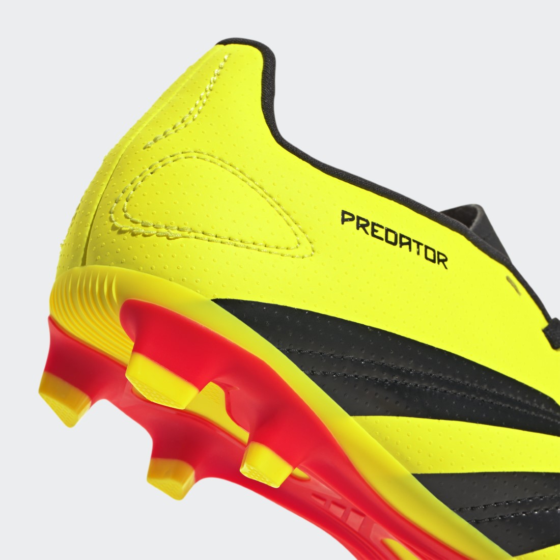 Predator Club Flexible Ground Football Boots