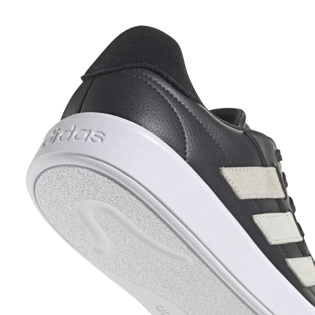 Courtblock Lifestyle Shoes