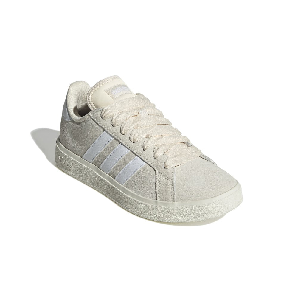 Grand Court Base 00s Shoes