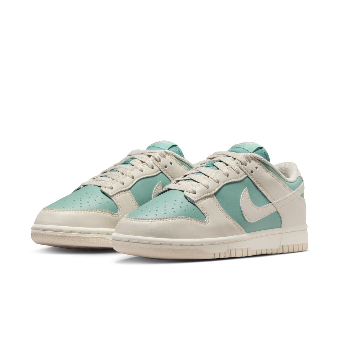 Dunk Low Next Nature Shoes
