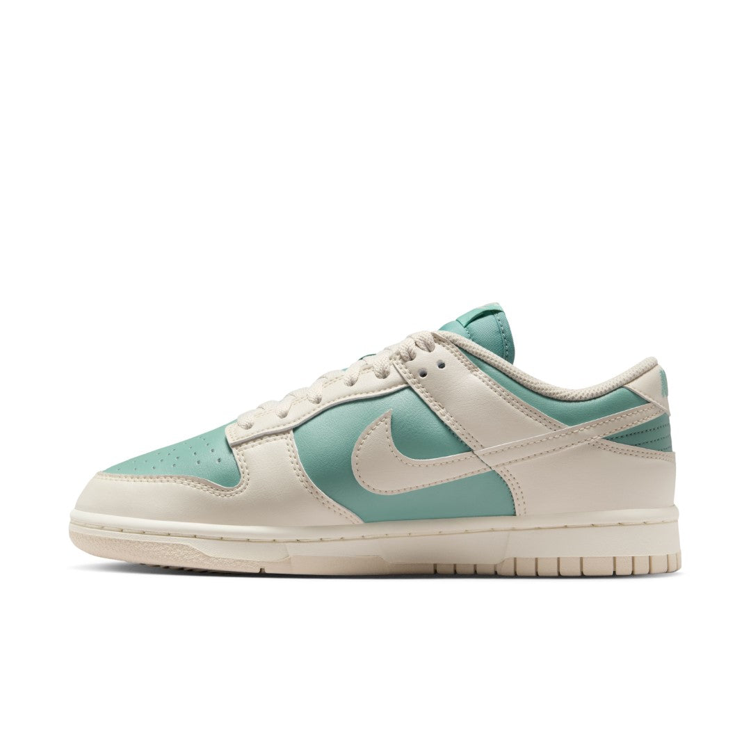 Dunk Low Next Nature Shoes
