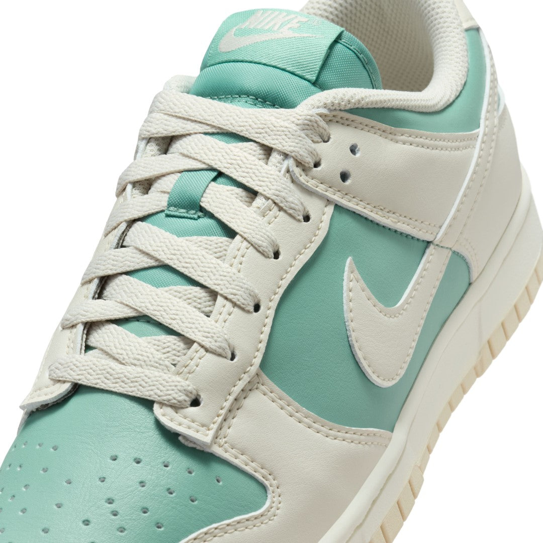 Dunk Low Next Nature Shoes