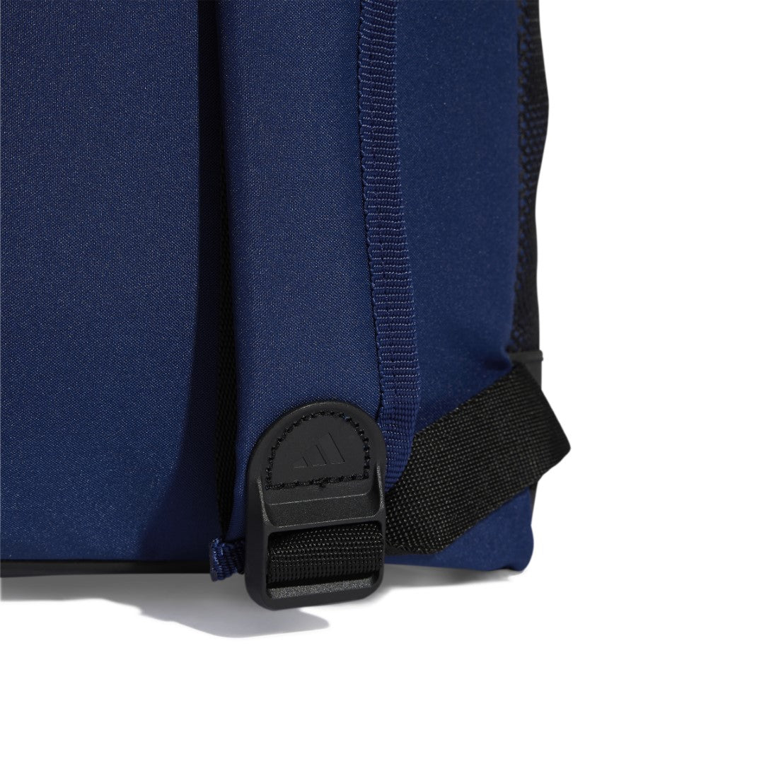 Linear Backpack