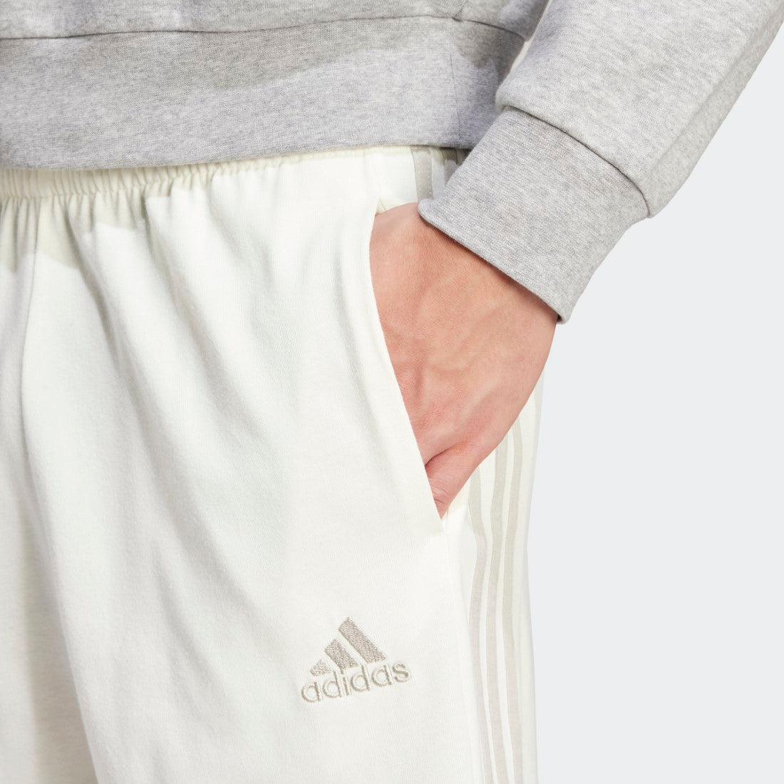 Essentials 3-Stripes Shorts