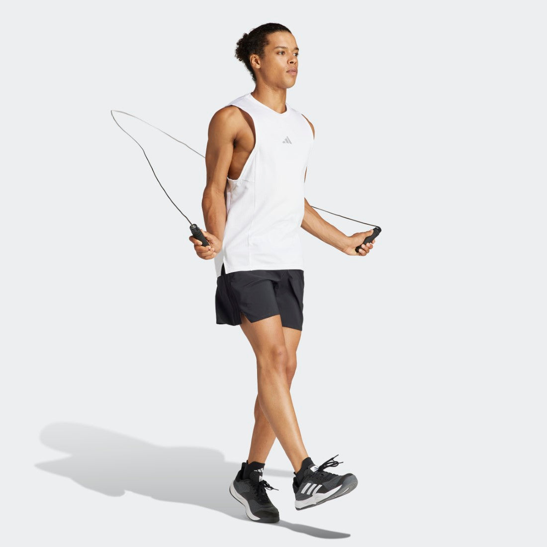 تم تصميمه للتدريب والتمرين HEAT.RDY Tank Top