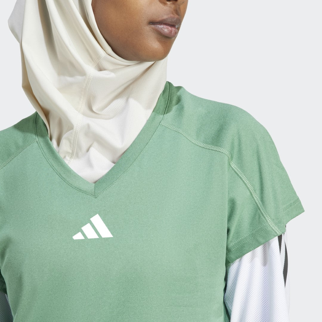 AEROREADY Train Essentials Minimal Branding V-Neck T-Shirt