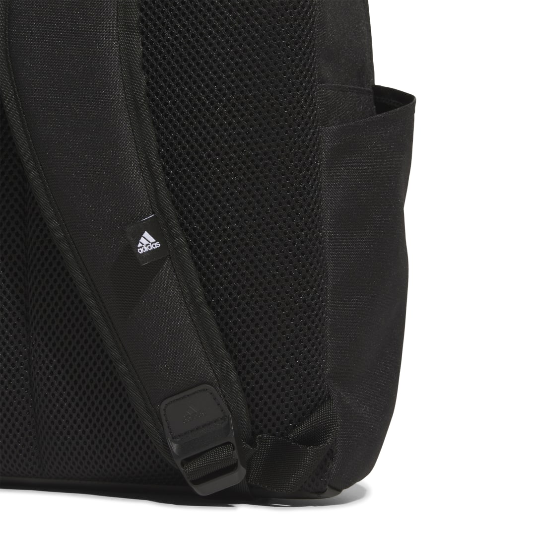 Essentials Backpack Classic