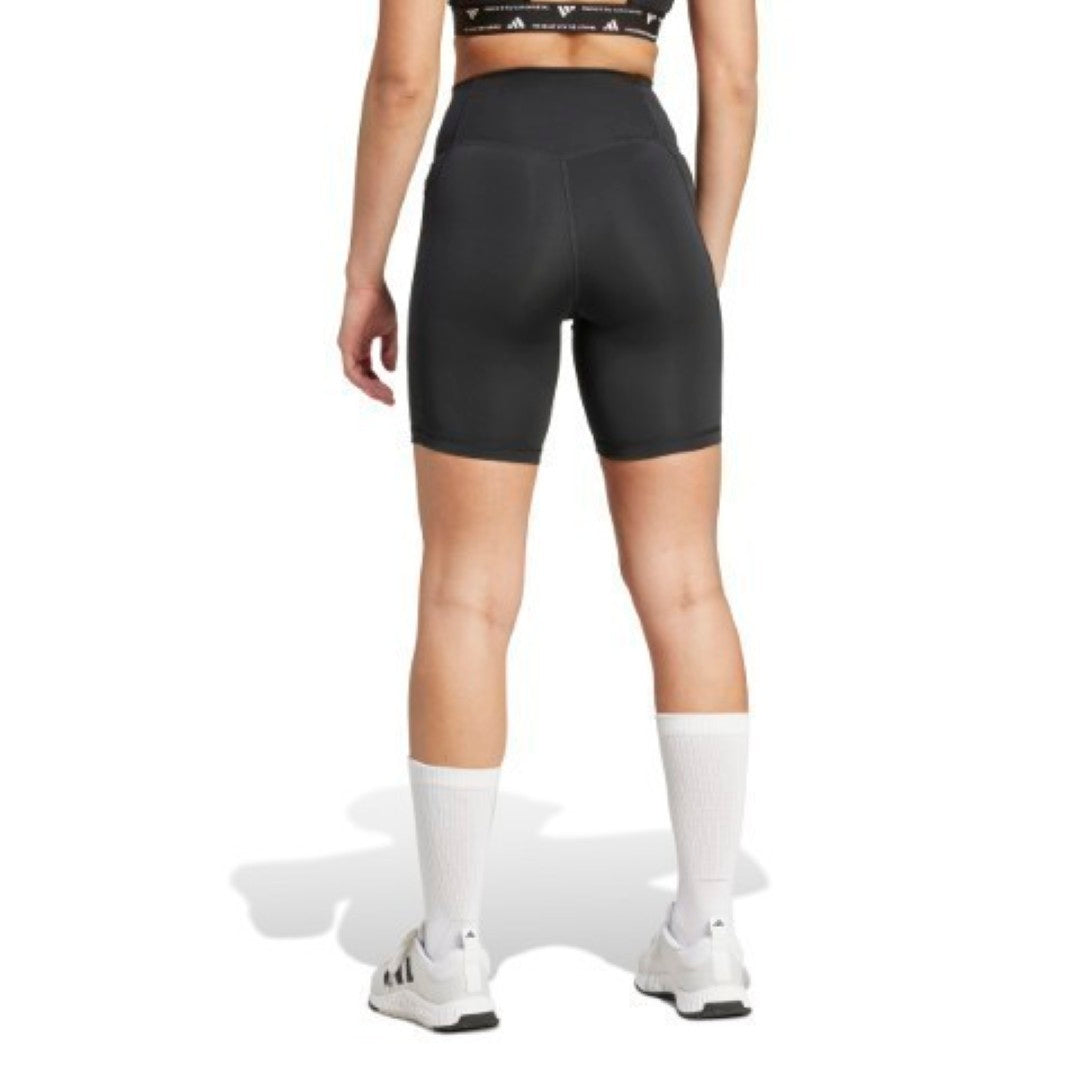 Optimé Essentials Stash Pocket 7-Inch Short Leggings