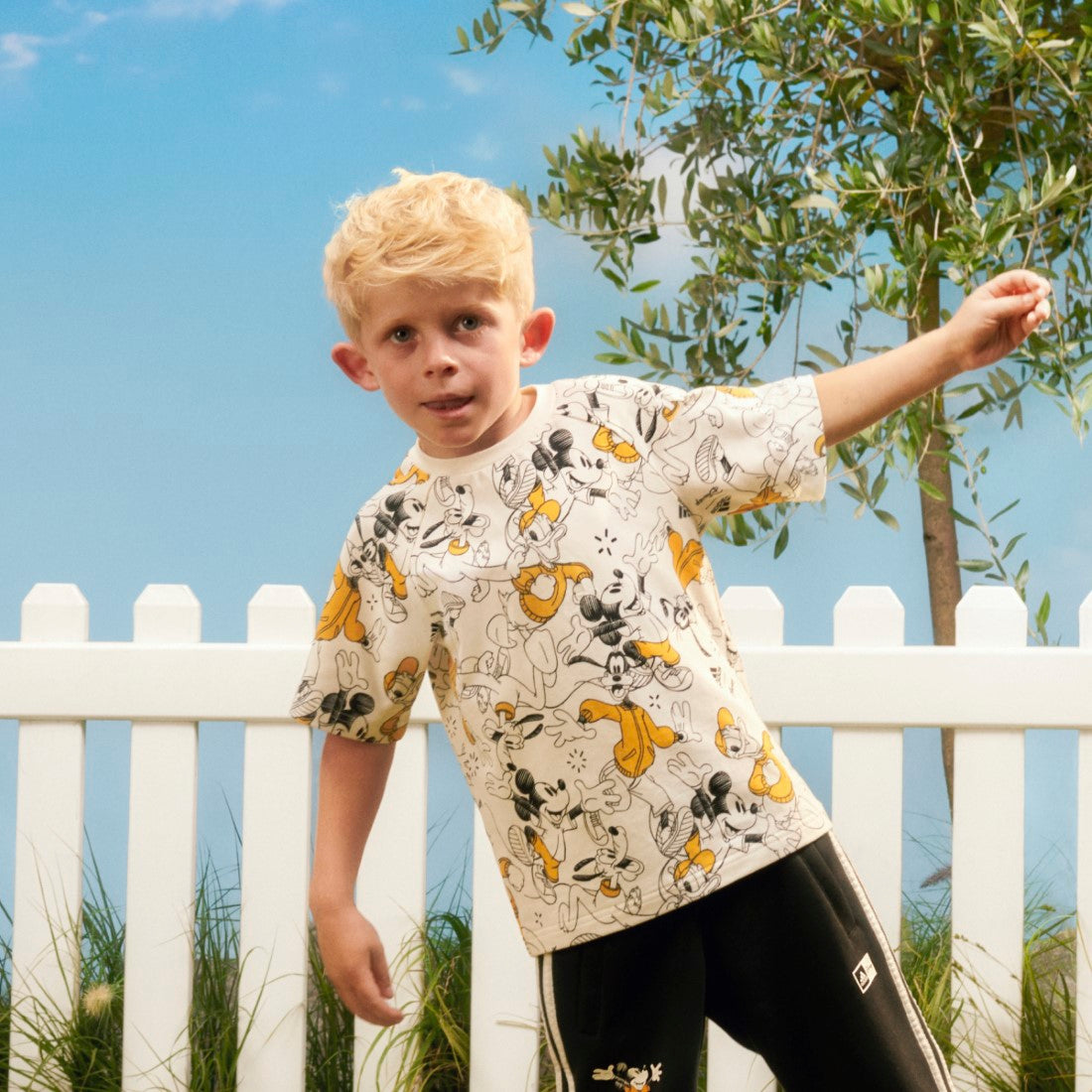 adidas x Disney Mickey Mouse T-Shirt -IT8778