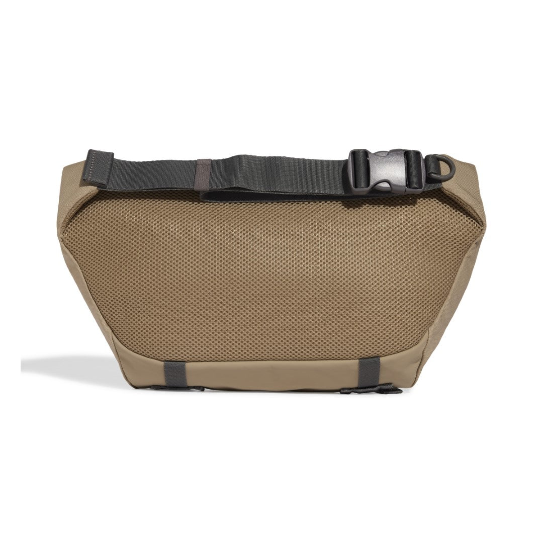 Essentials Crossbody Bag