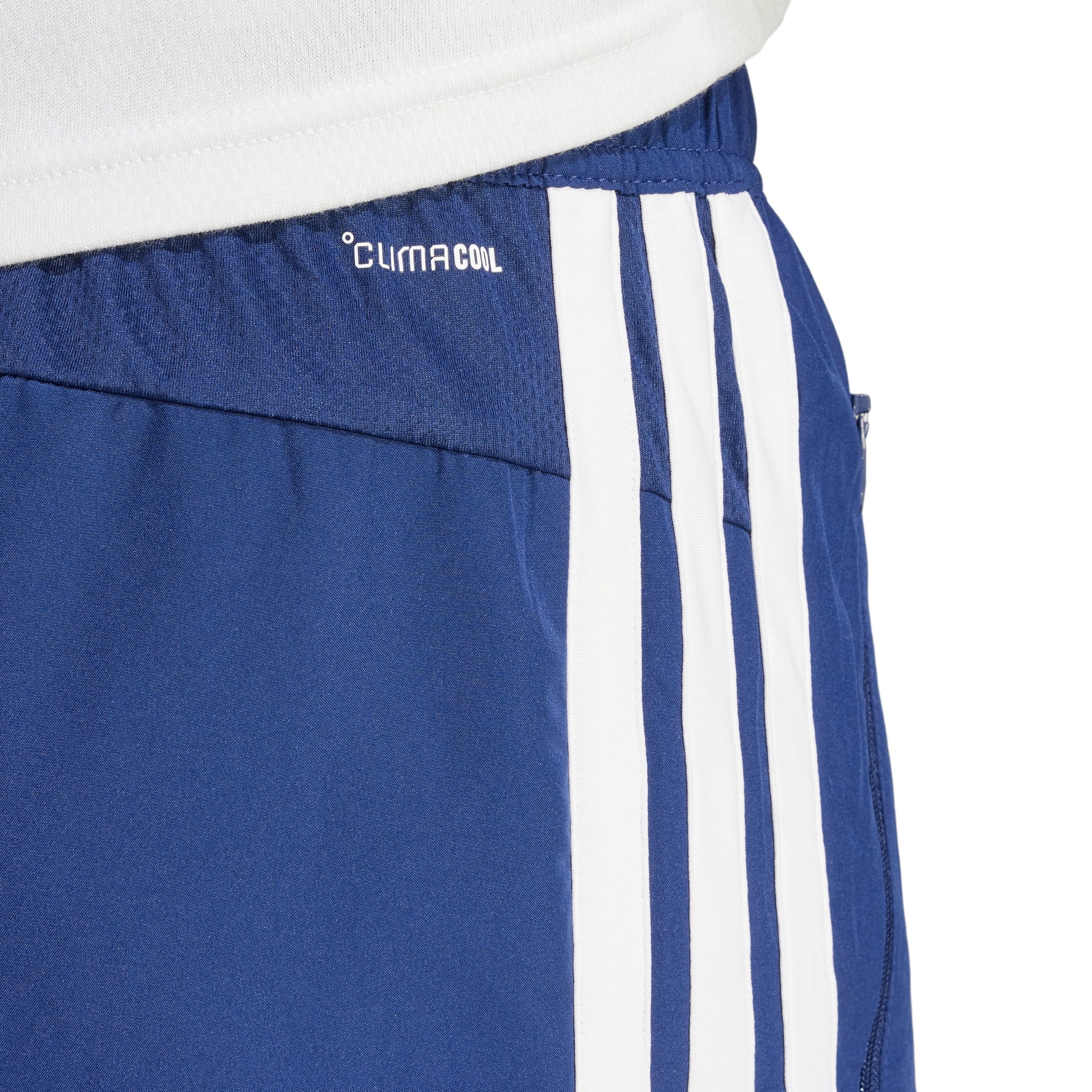 Essentials Training 3-Stripes Woven Shorts