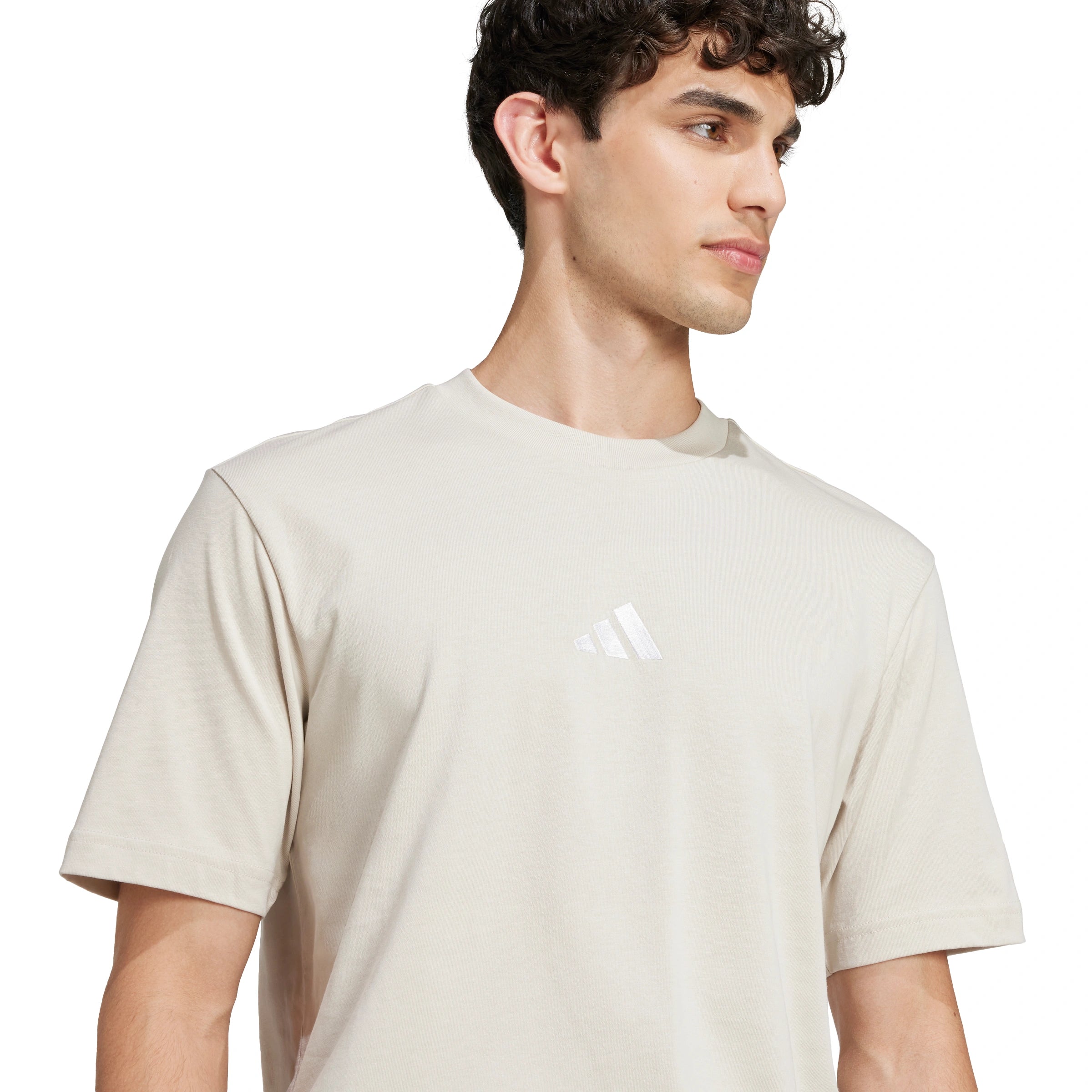 Essentials Small Logo Single Jersey T-shirt