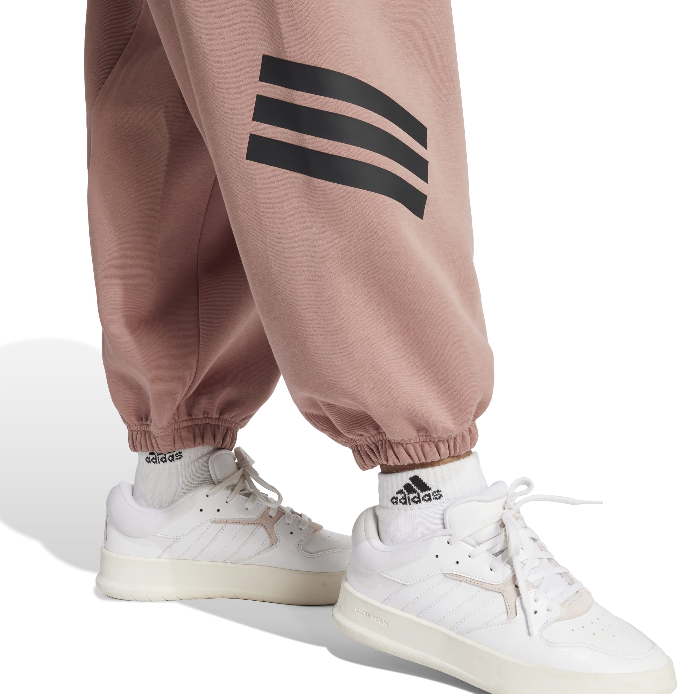 Future Icons 3-Stripes Parachute Pants