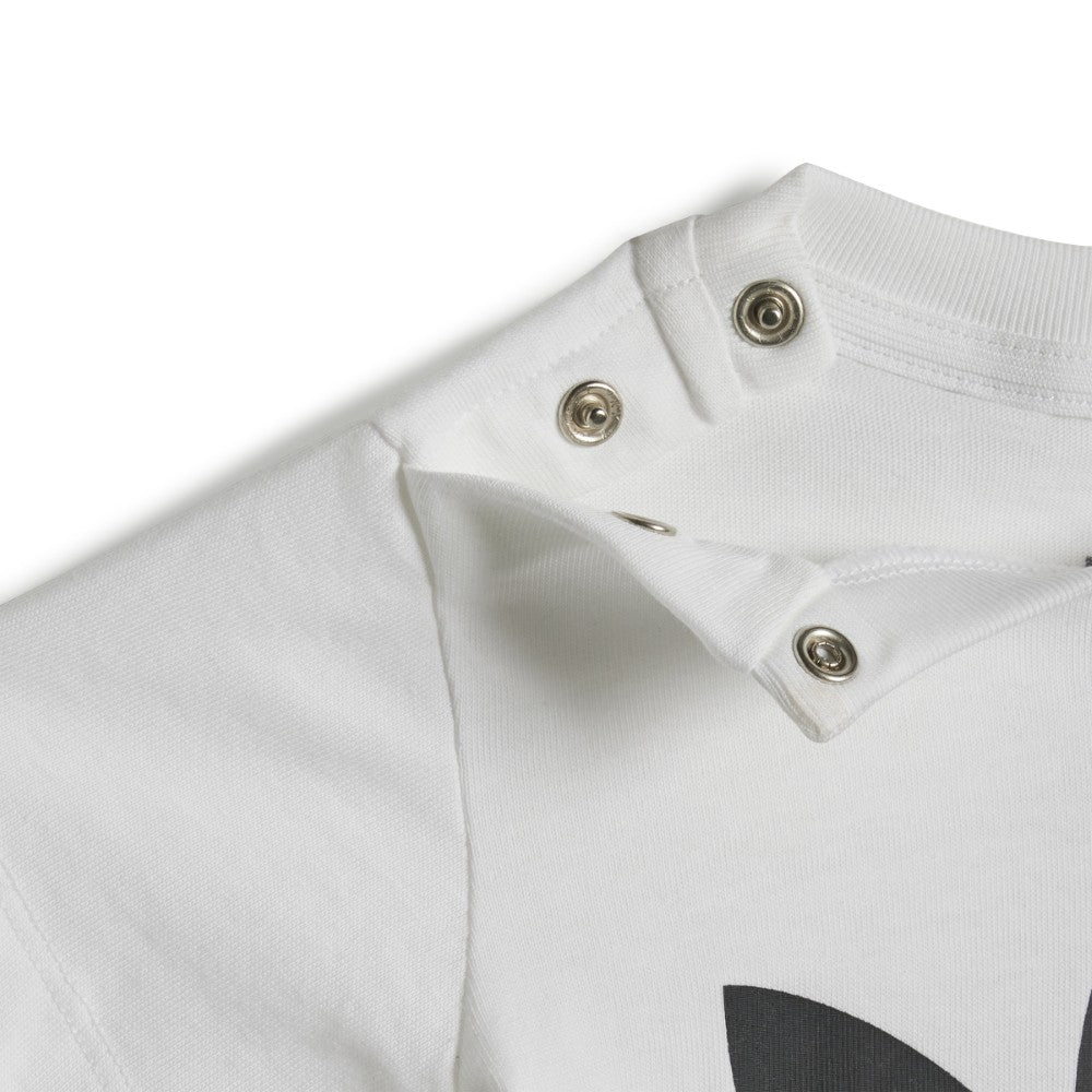 طقم شورت وتيشيرت  