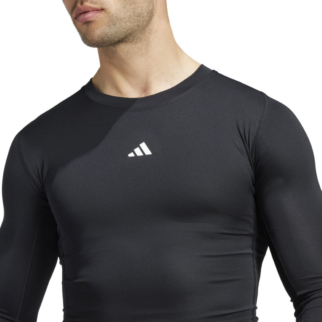 TECHFIT Compression Training Long-Sleeve Top