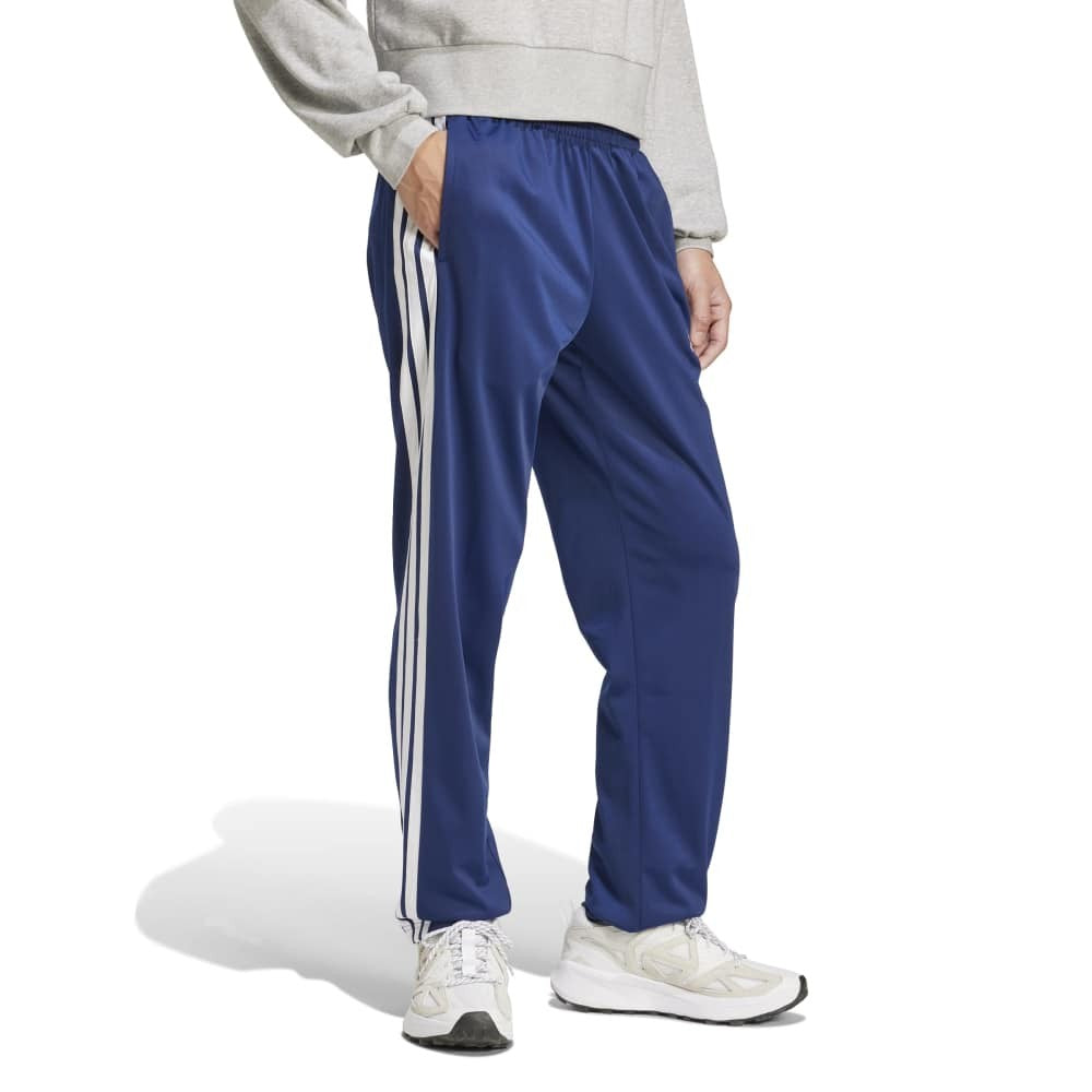 بنطلون رياضي بثلاثة خطوط من التريكو بقصّة عادية وحاشية مفتوحة