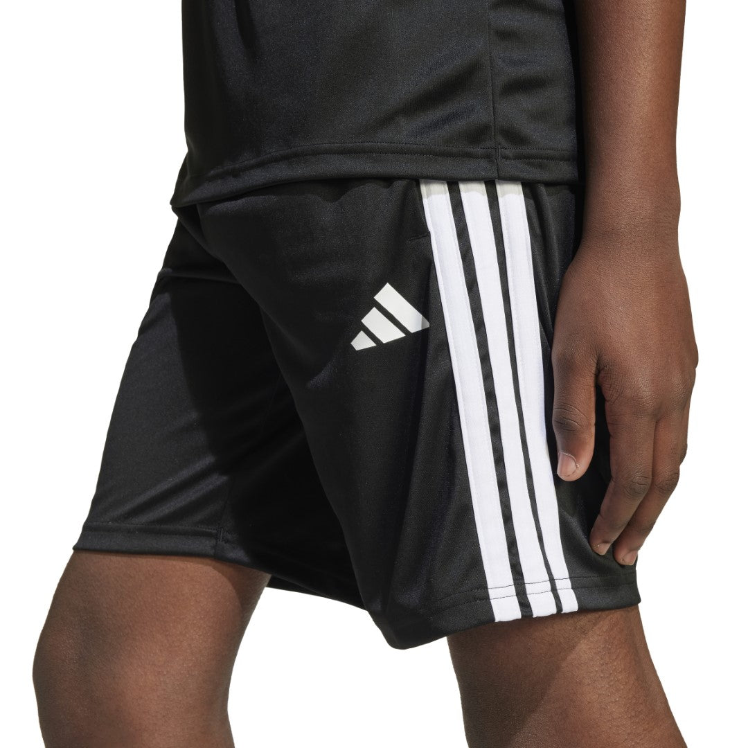 Train Essentials 3-Stripes Match Set