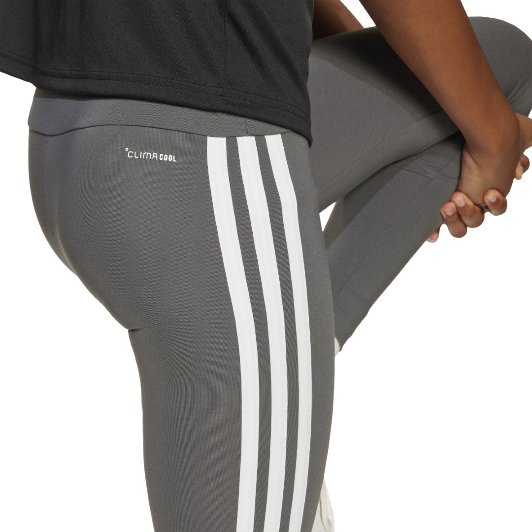 Train Essentials 3-Stripes Leggings