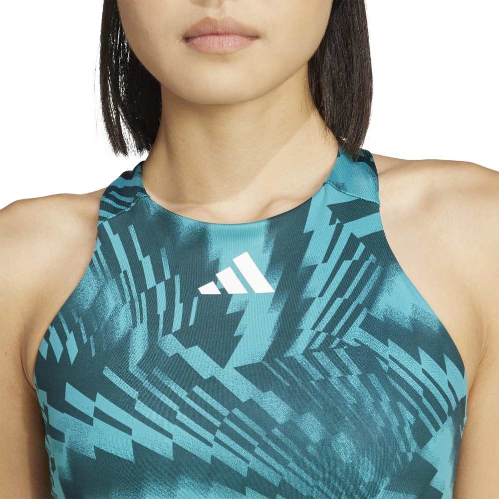 حمالة صدر adidas Techfit متوسطة الدعم ذات الرقبة العالية المطبوعة