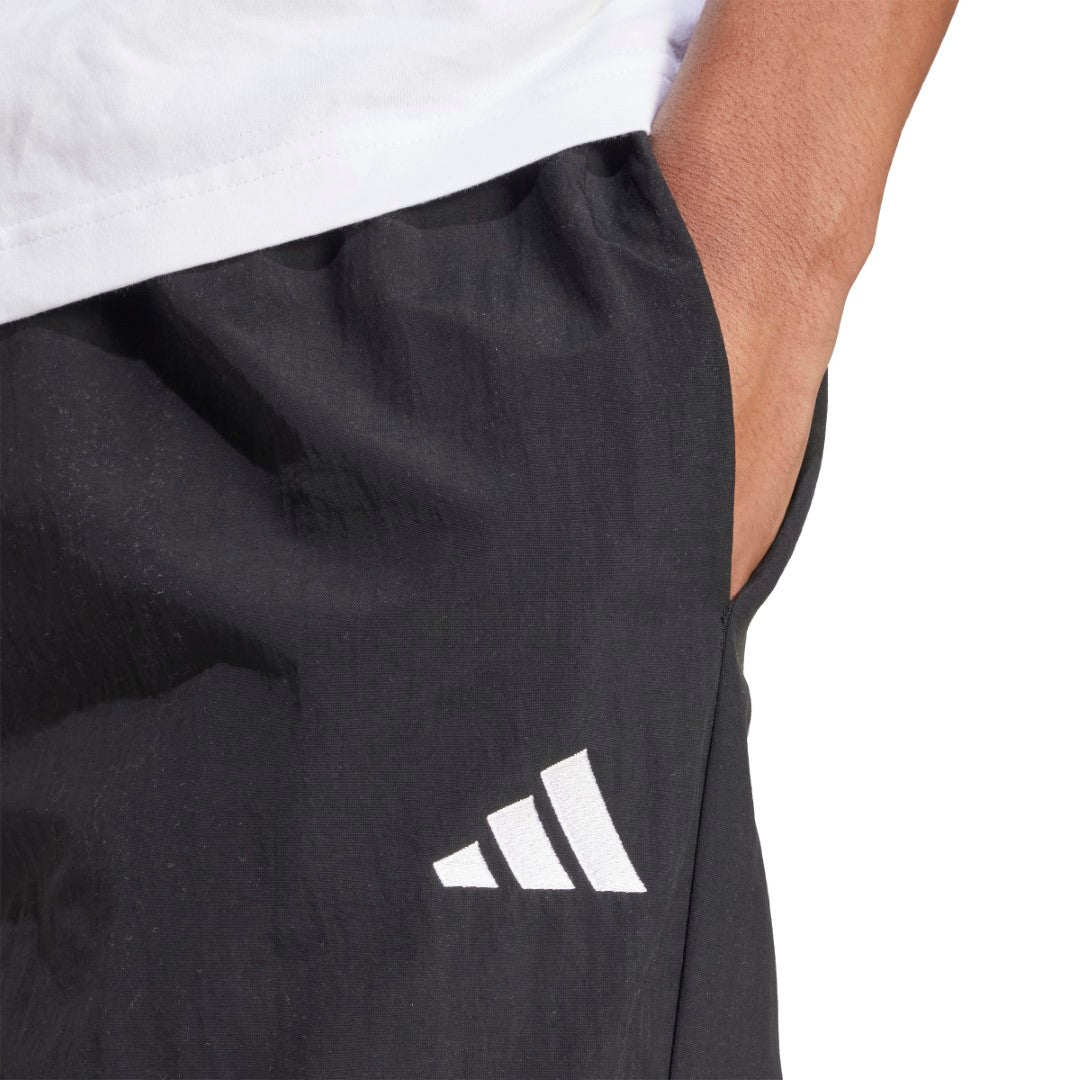 Essential Small Logo Woven Open Hem Pant