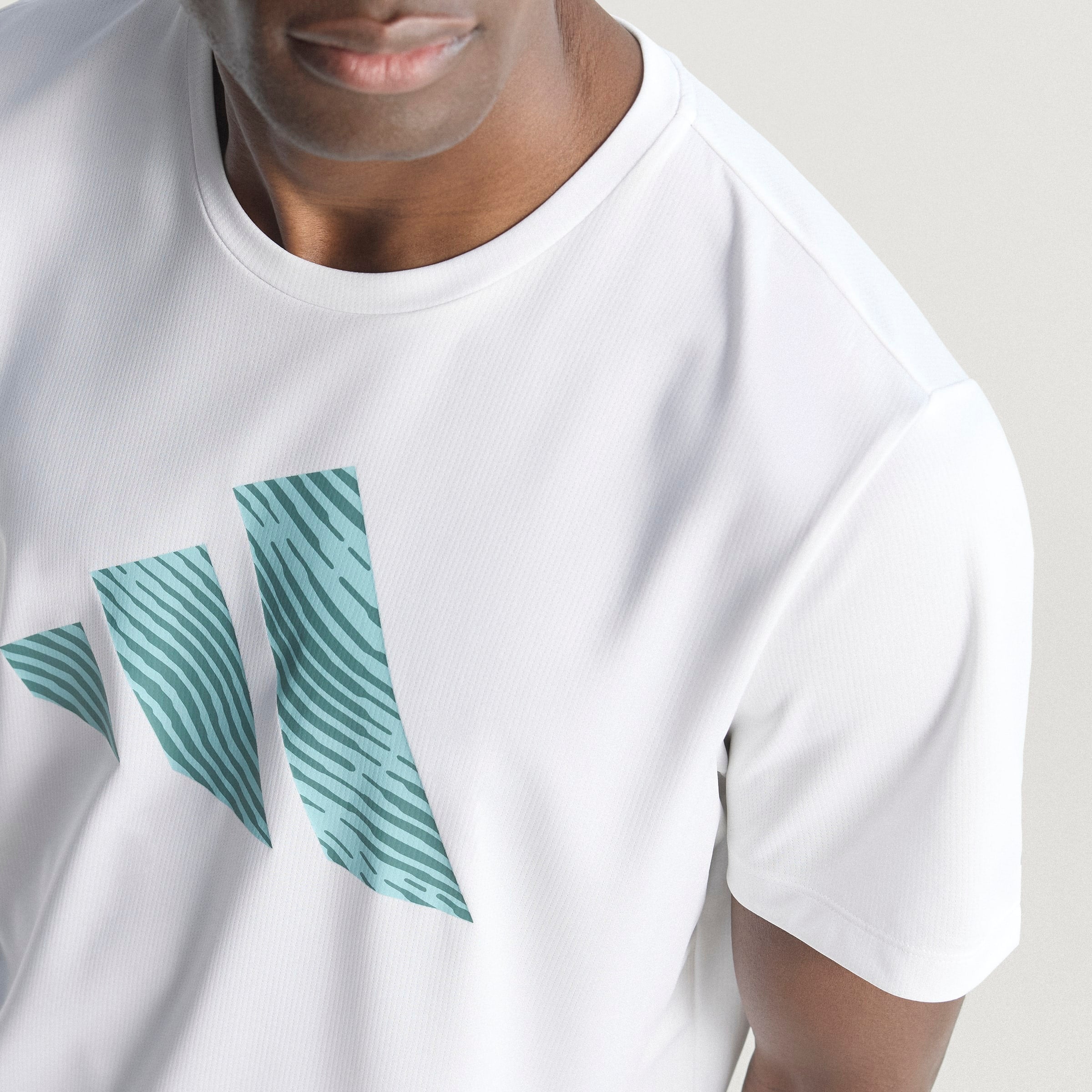 Adi365 Running Essentials Brand Love T-Shirt