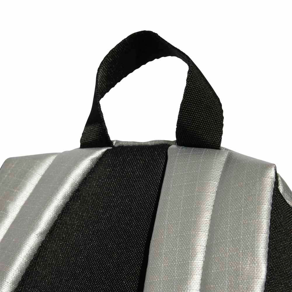 شنطة ظهر جلوباك  