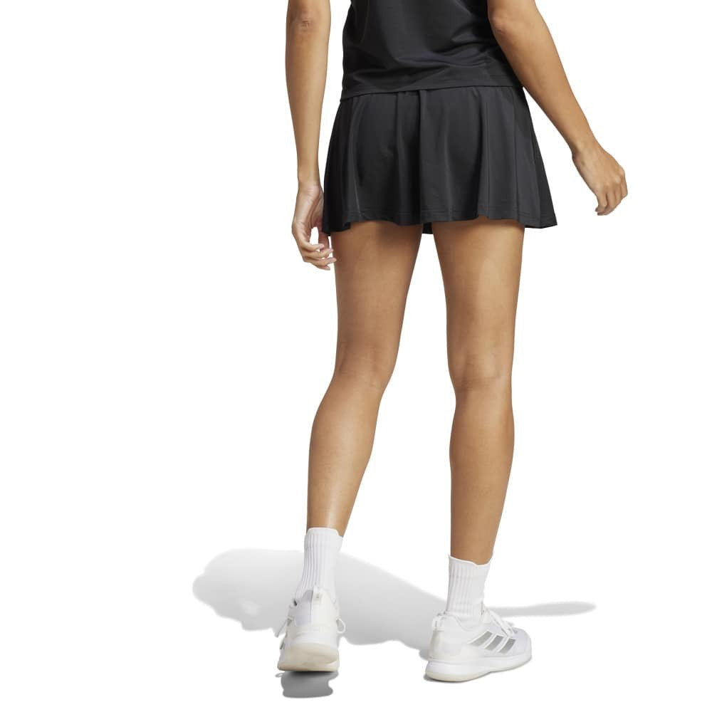 تنورة كليماكول من نادي التنس