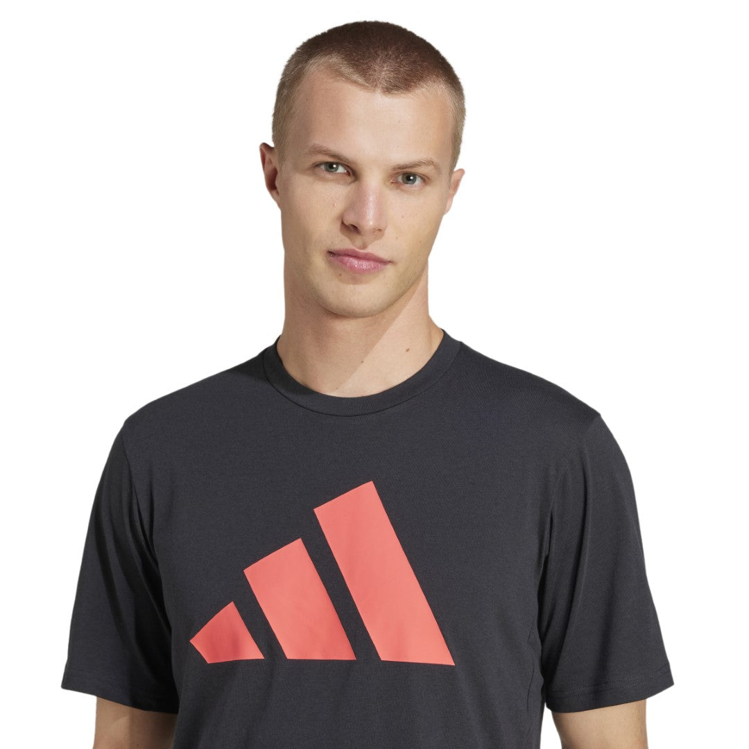 Train Essentials Feelready Logo Training T-Shirt