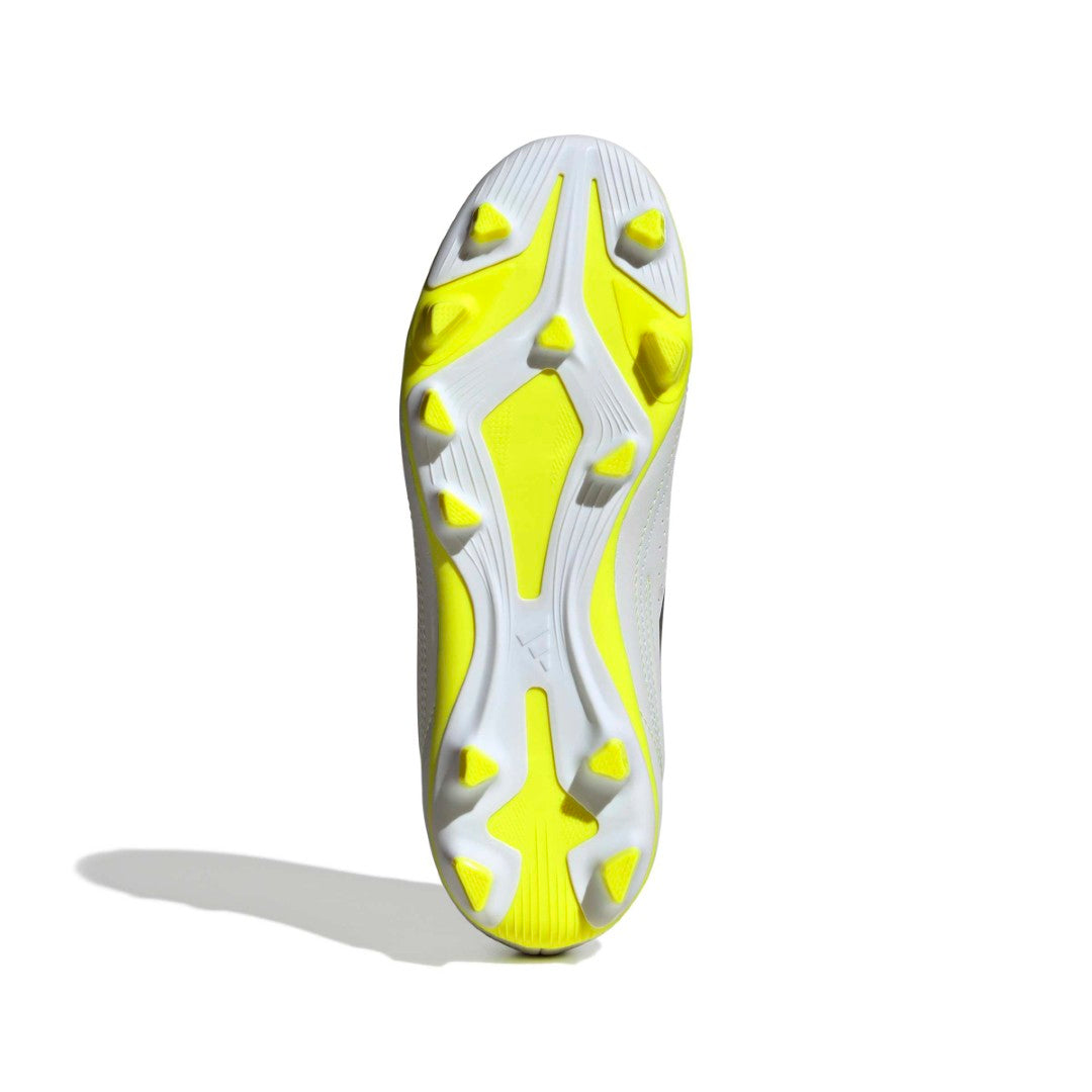 Deportivo III Flexible Ground Shoes