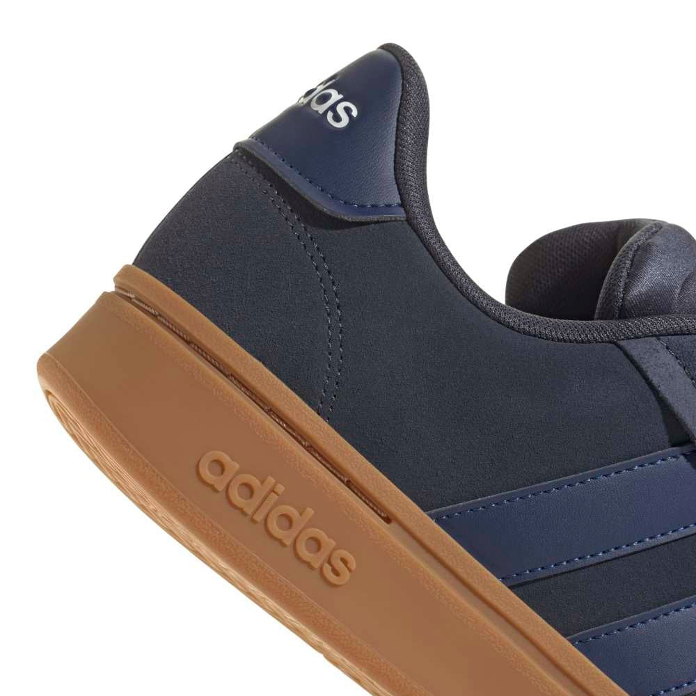 حذاء للاستخدام اليومي جراند كورت الفا