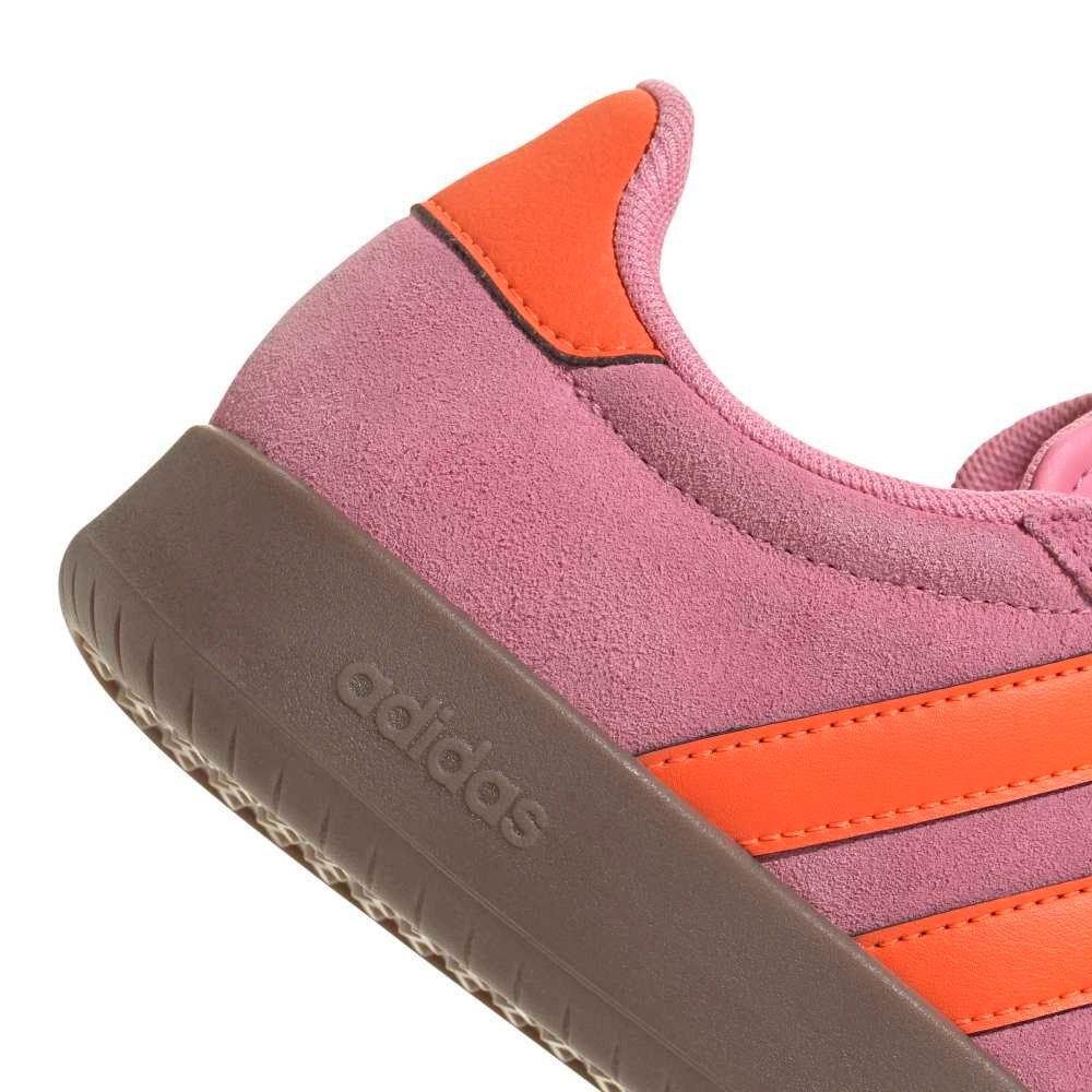 حذاء للاستخدام اليومي باريدا