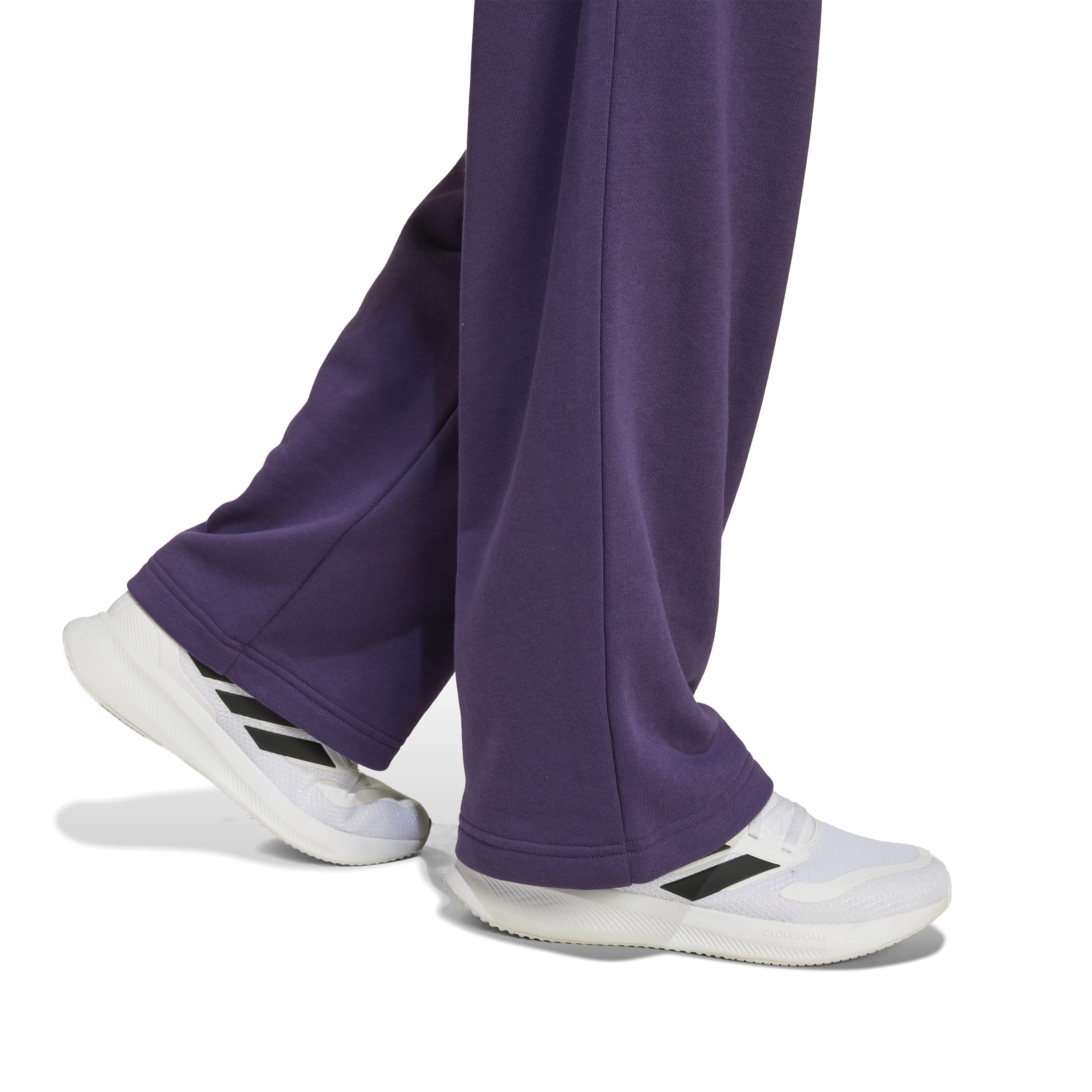 Seasonals Essentials Collegiate Typography Joggers